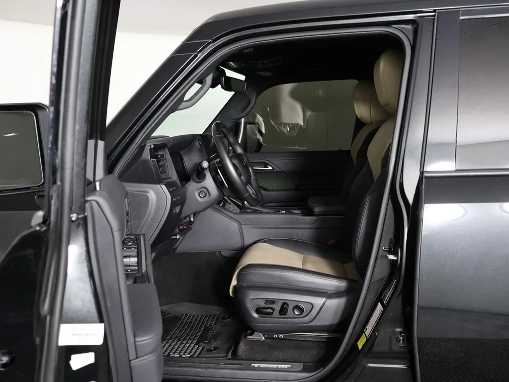 Used 2024 Black Lexus 550 Overtrail+ image 31