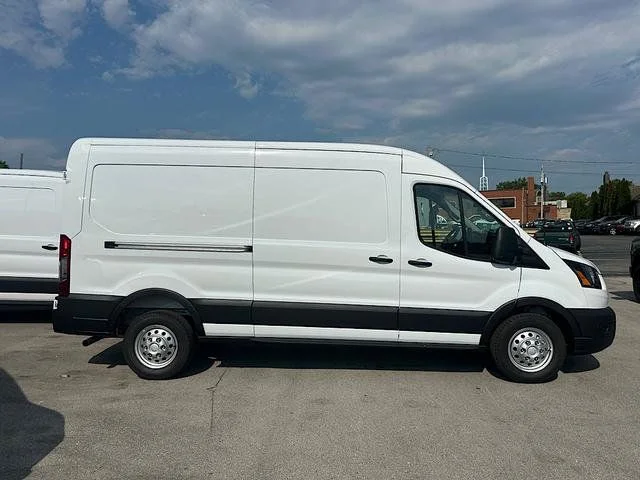 New 2026 Oxford White Ford Cargo Van image 9