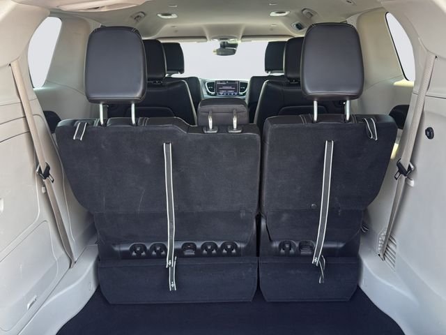 Used 2023 White Chrysler Touring L image 25