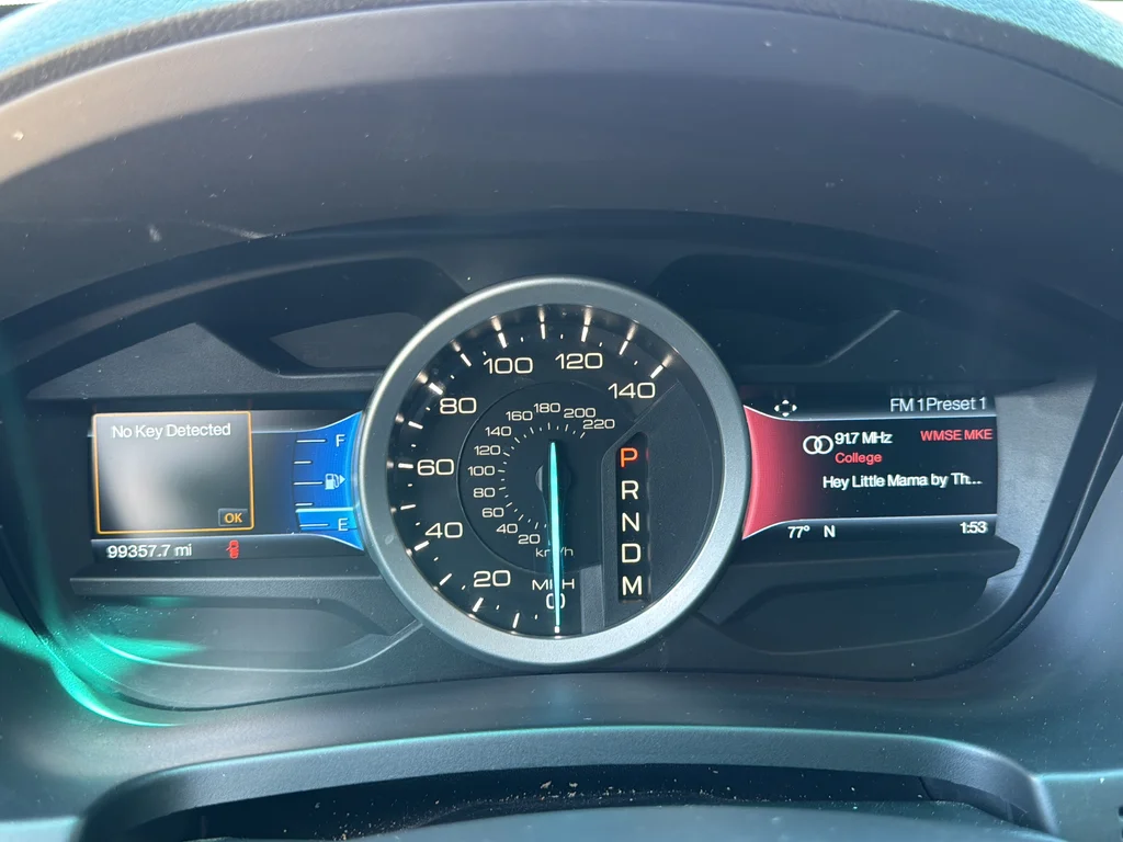Used 2014 Silver Ford Sport image 28