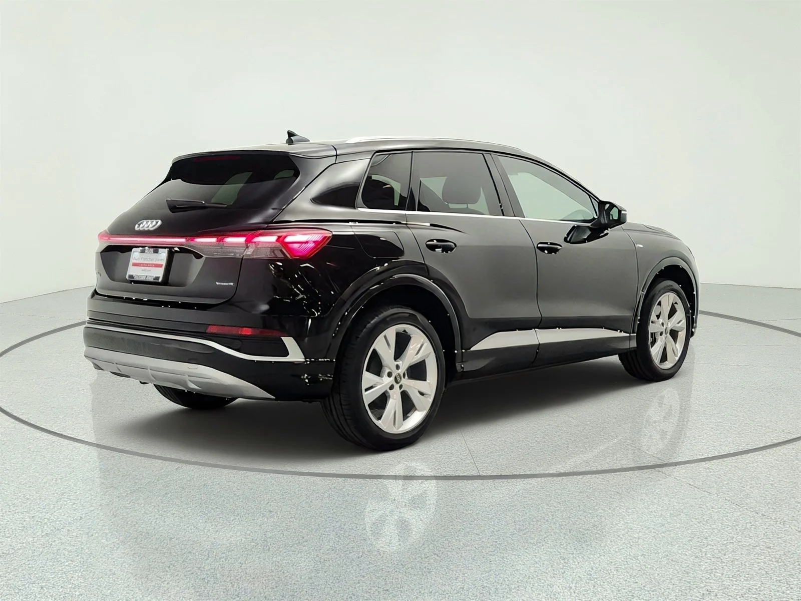 Used 2023 Mythos Black Metallic Audi Premium 50 quattro image 5