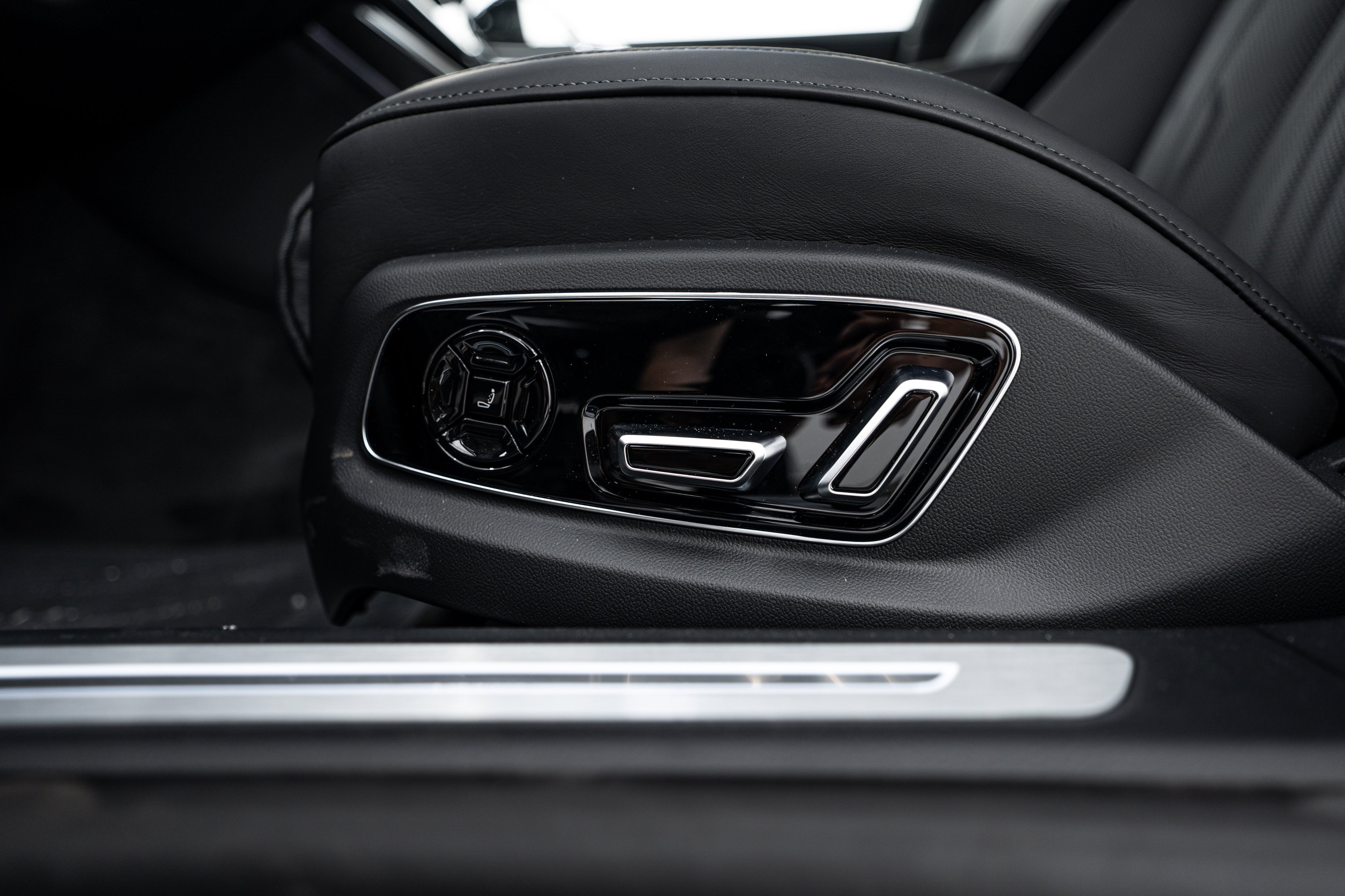 New 2026 Black Audi L 55 image 17