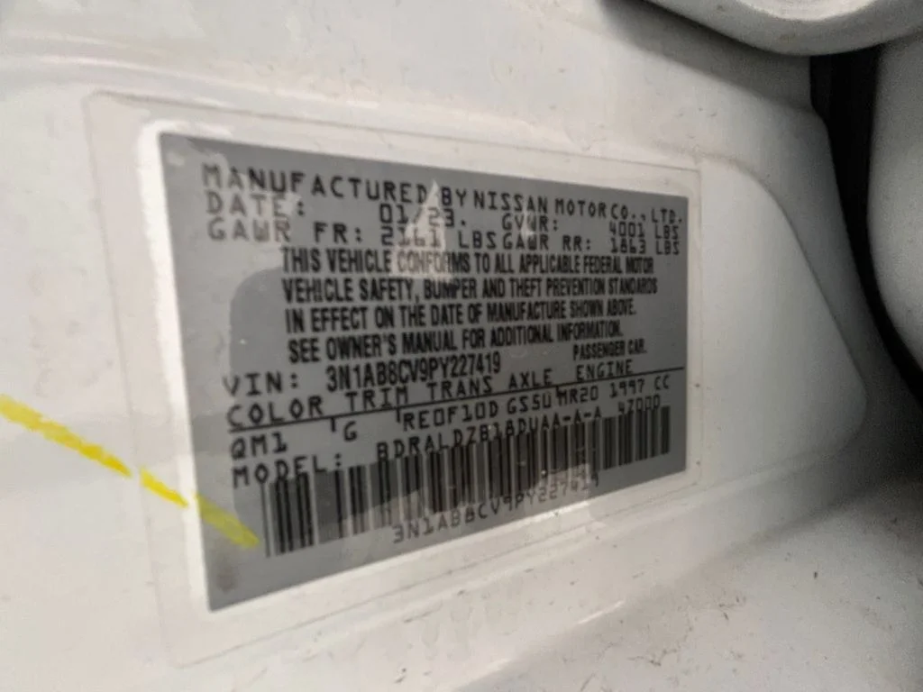 Used 2023 White Nissan SV image 20