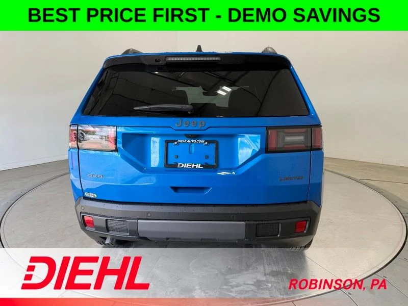 New 2026 Hydro Blue Pearl-Coat Exterior Paint Jeep Limited image 6