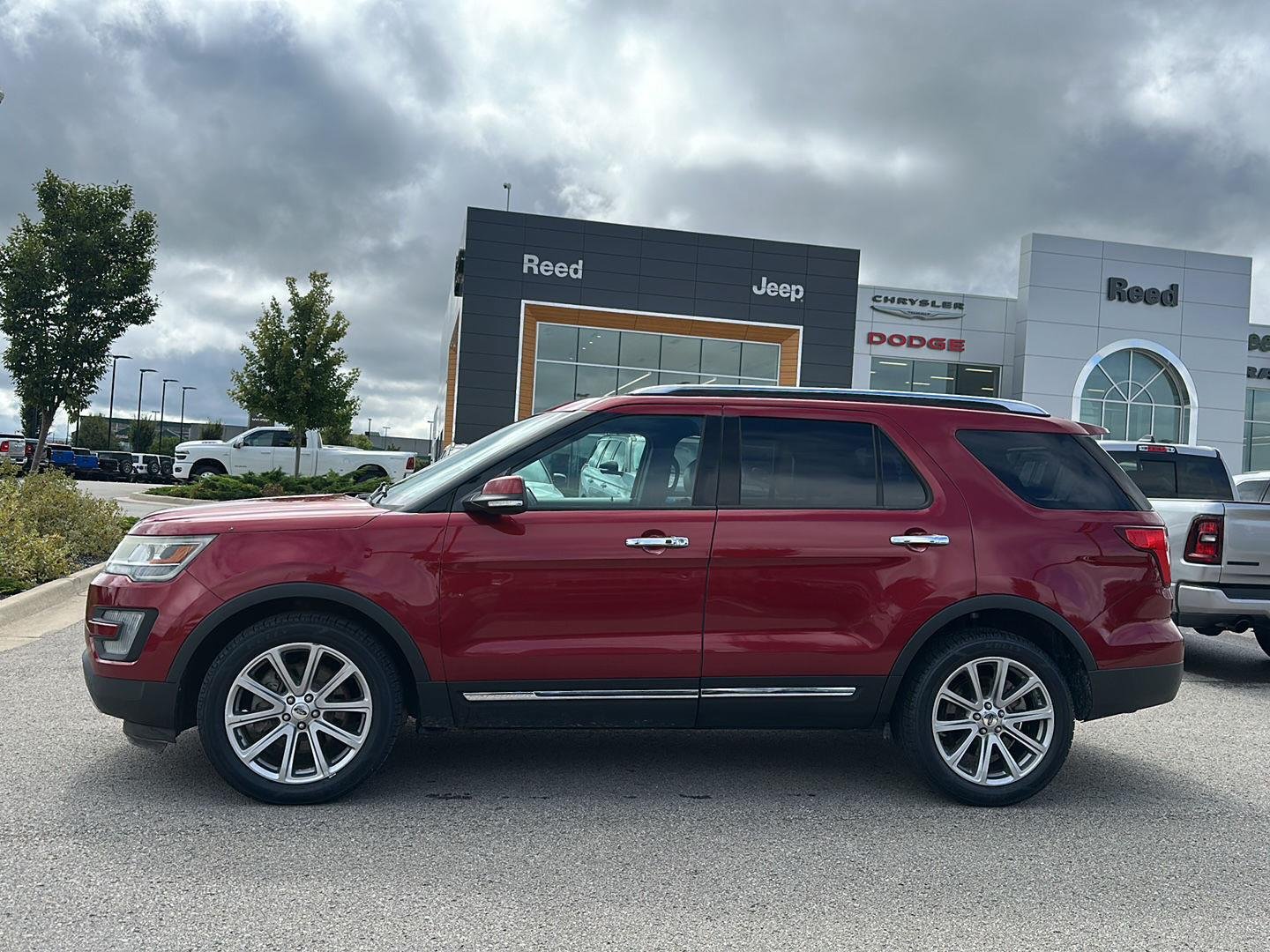Used 2017 Ford Explorer Limited with VIN 1FM5K8F83HGD12193 for sale in Kansas City