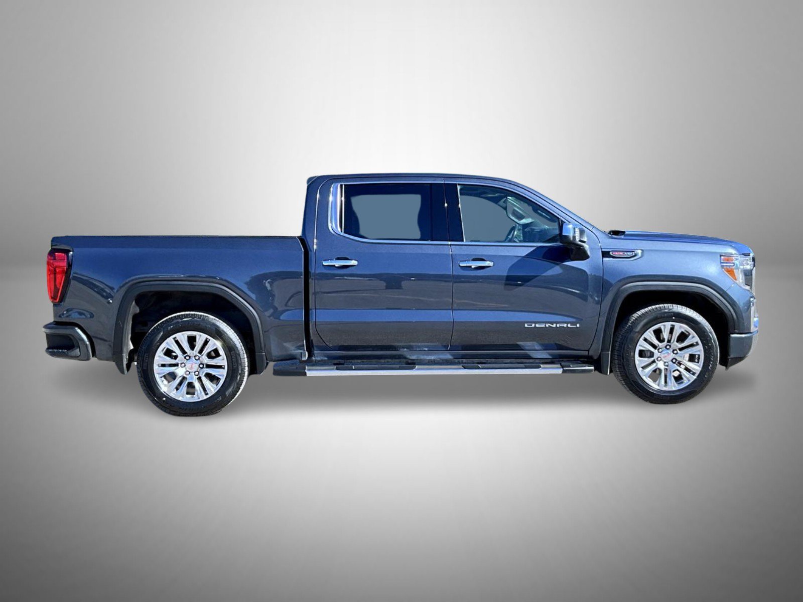 Used 2022 Blue GMC Denali image 4