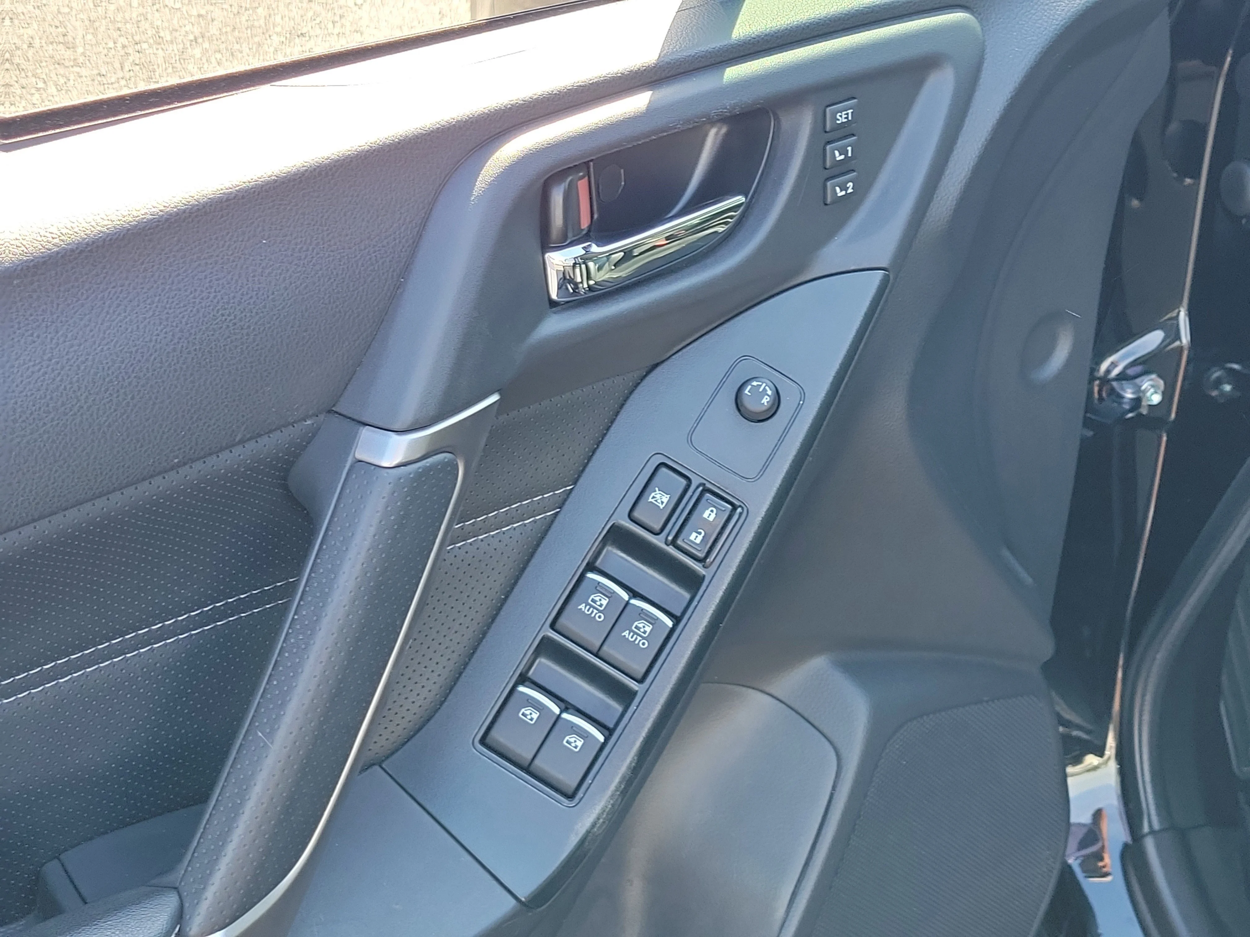 Used 2018 Crystal Black Silica Subaru Touring image 20