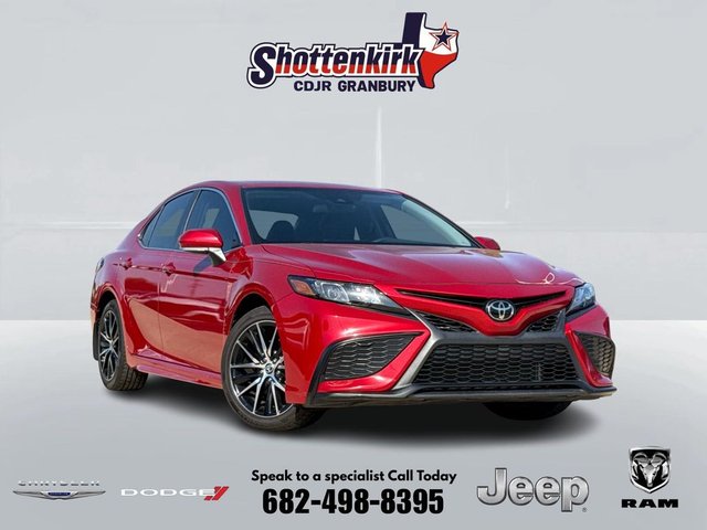 2024 Toyota Camry SE