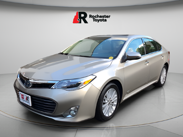Used 2015  Toyota Limited image 3