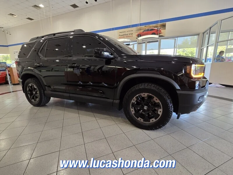 Used 2026 Black Honda TRAILSPORT ELITE AWD image 3