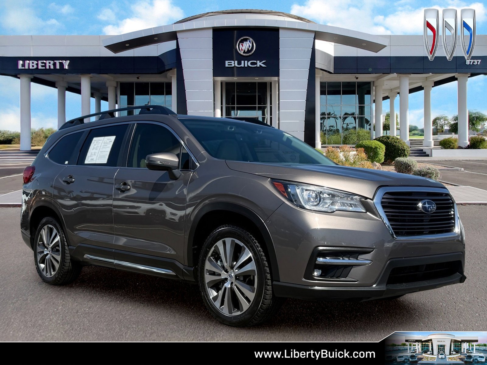 2022 Subaru Ascent Limited 7 Passenger's photo