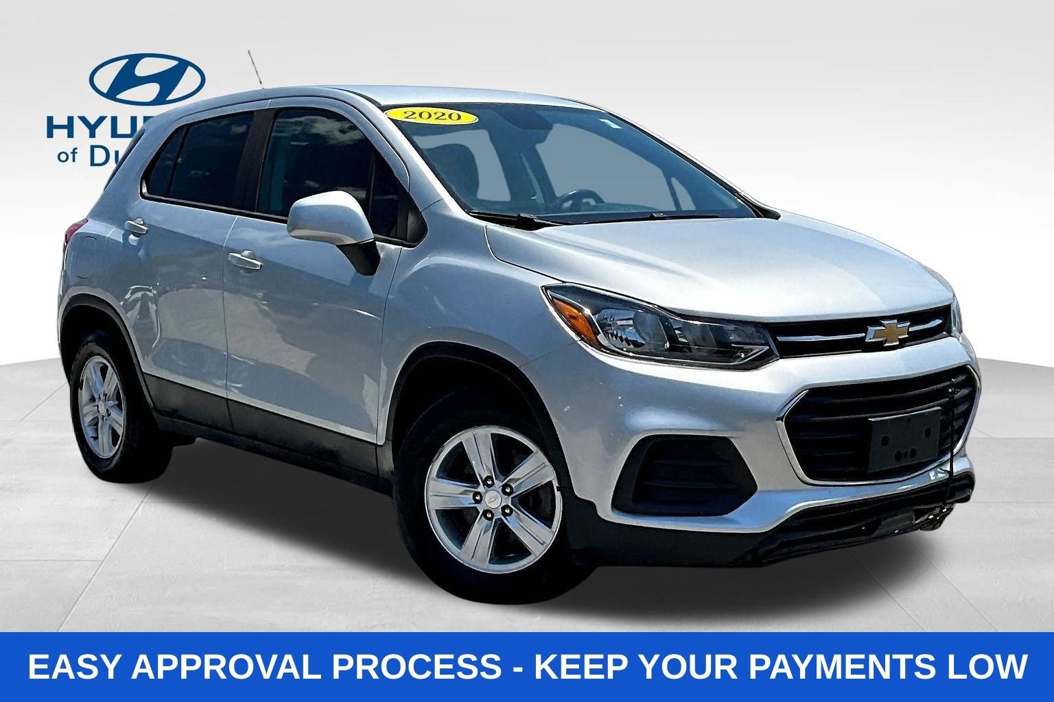 2020 Chevrolet Trax LS's photo