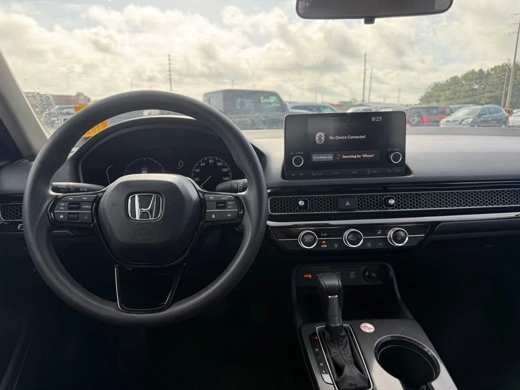 Used 2025 Black Honda LX image 7
