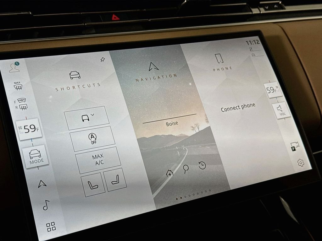 New 2026 Borasco Grey Land Rover Dynamic SE image 16