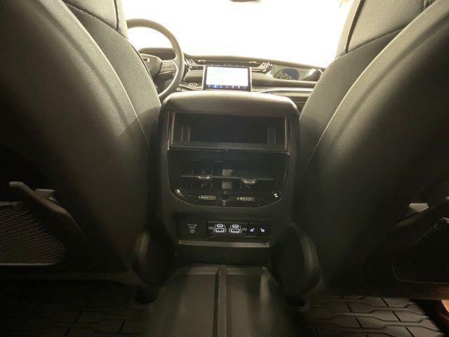 New 2024 Baltic Gray Metallic Clearcoat Jeep Trailhawk image 26