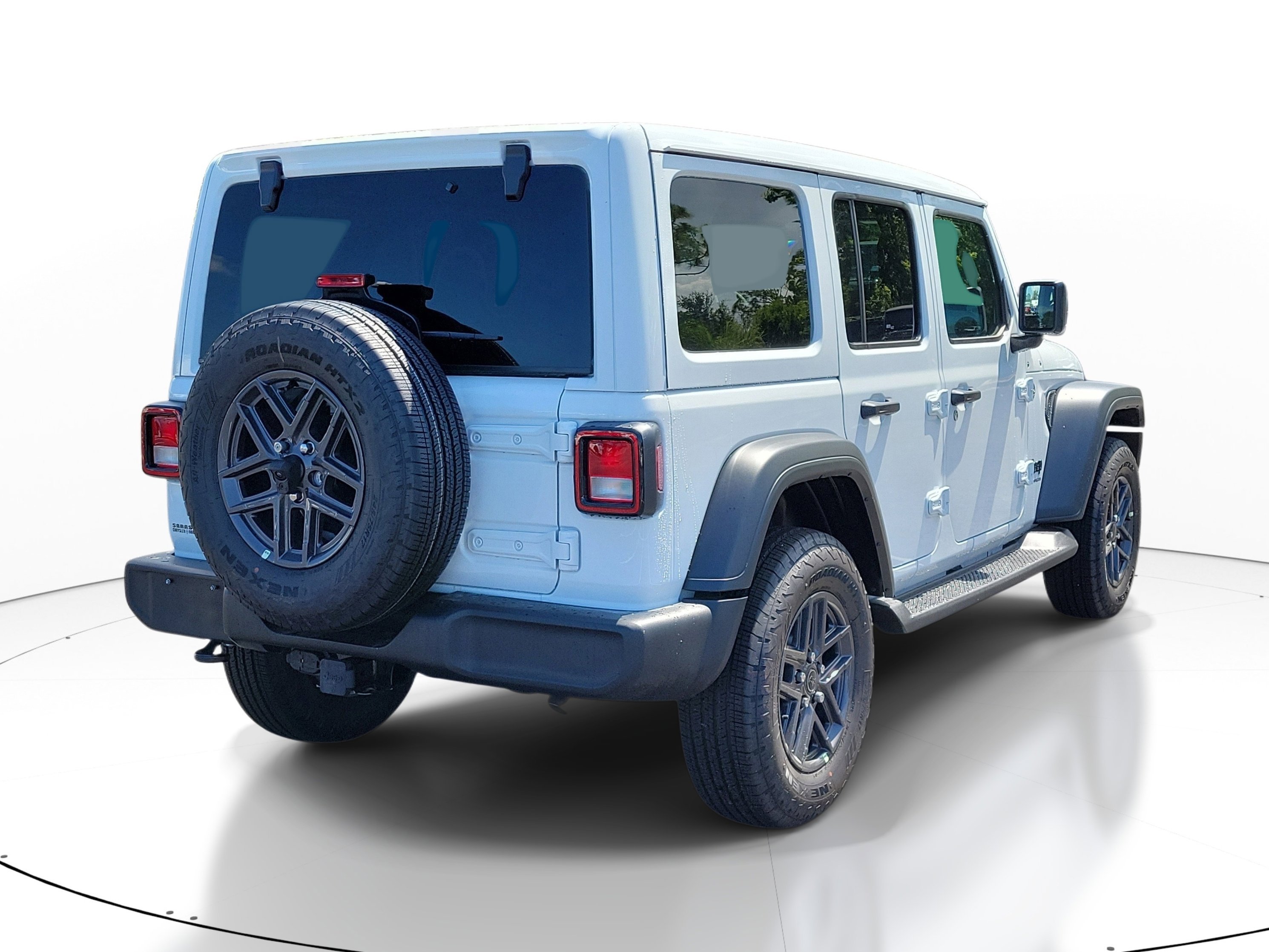 New 2026 Bright White Clear-Coat Exterior Paint Jeep Sport S image 6