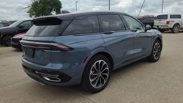 2025 Lincoln Nautilus Reserve - Photo 3