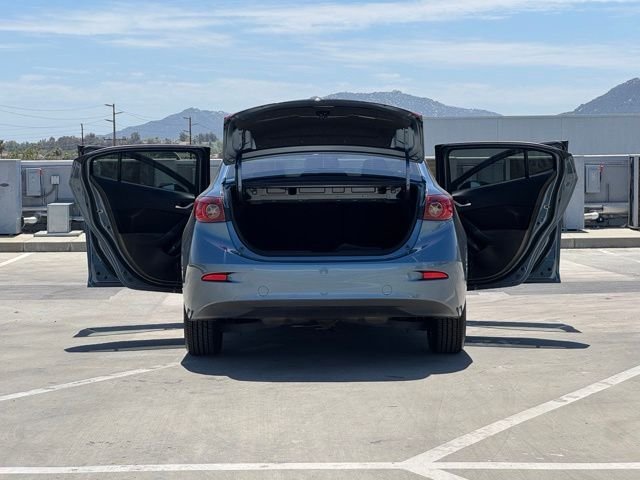 Used 2016 Blue Reflex Mica Mazda i Touring image 26