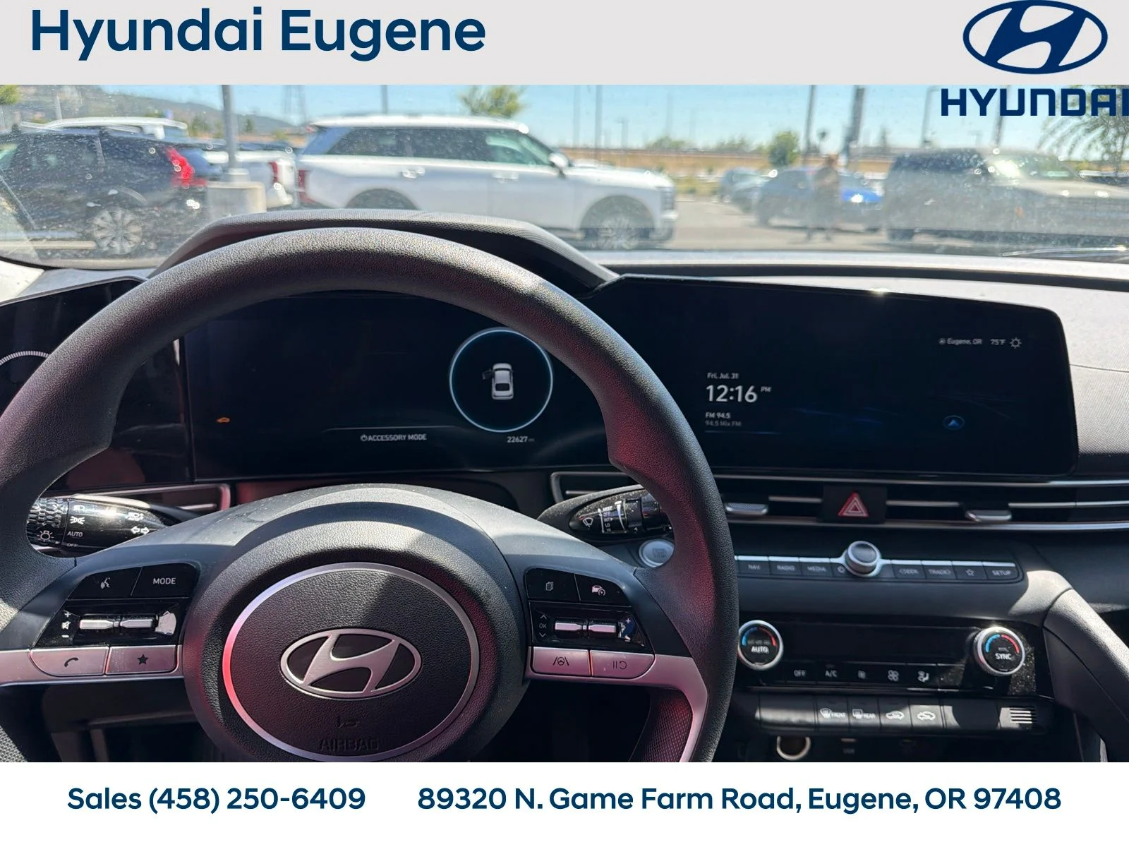 Used 2024 Red Hyundai SEL image 2