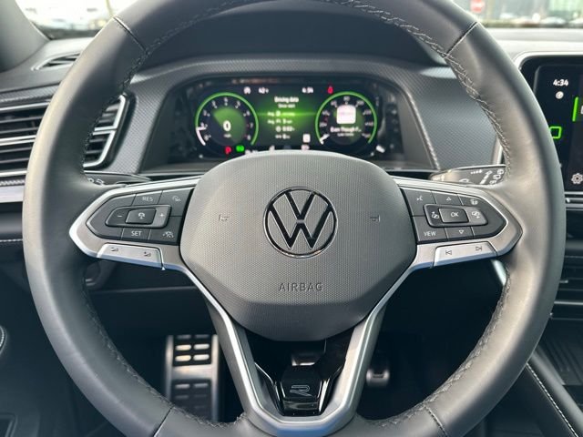 New 2026 Pure Gray Volkswagen 2.0T SEL R-Line Black image 41