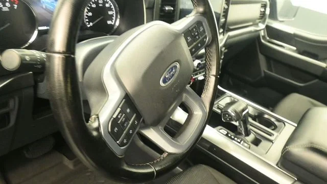 Certified Used 2023 Gray Metallic Ford XLT image 16