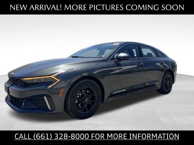 Used 2025 Gray Kia LXS image 1