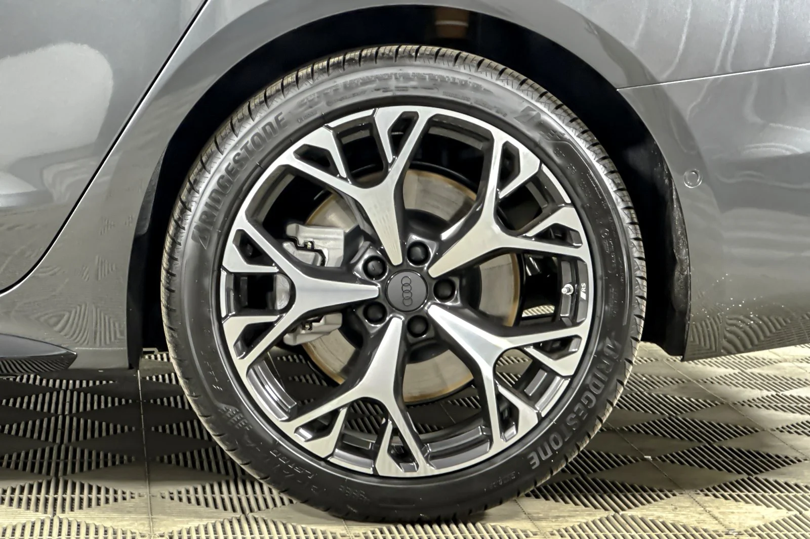 New 2026 Daytona Gray Pearl Effect Audi Premium Plus quattro image 22