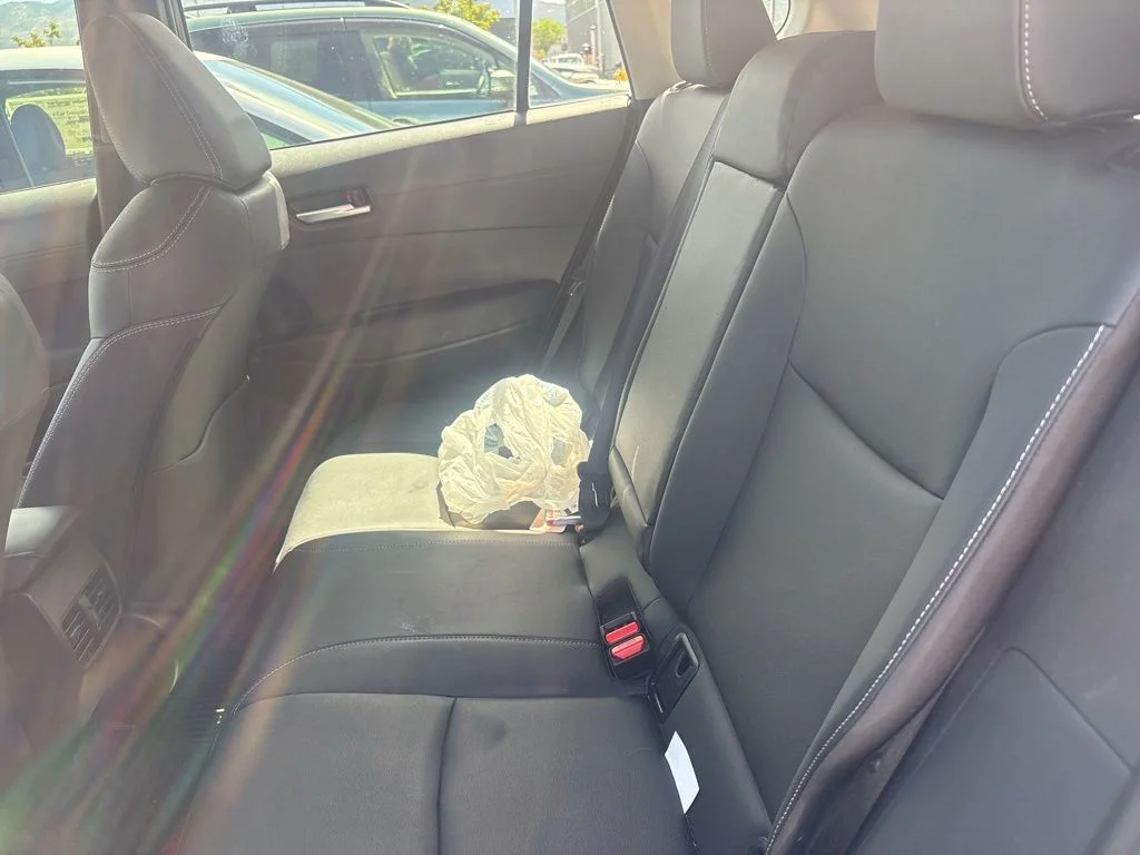 Used 2025  Toyota XLE image 10
