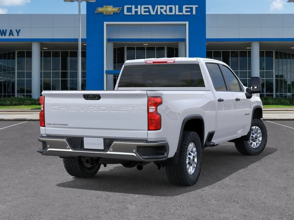 New 2026 Summit White Chevrolet WT image 4