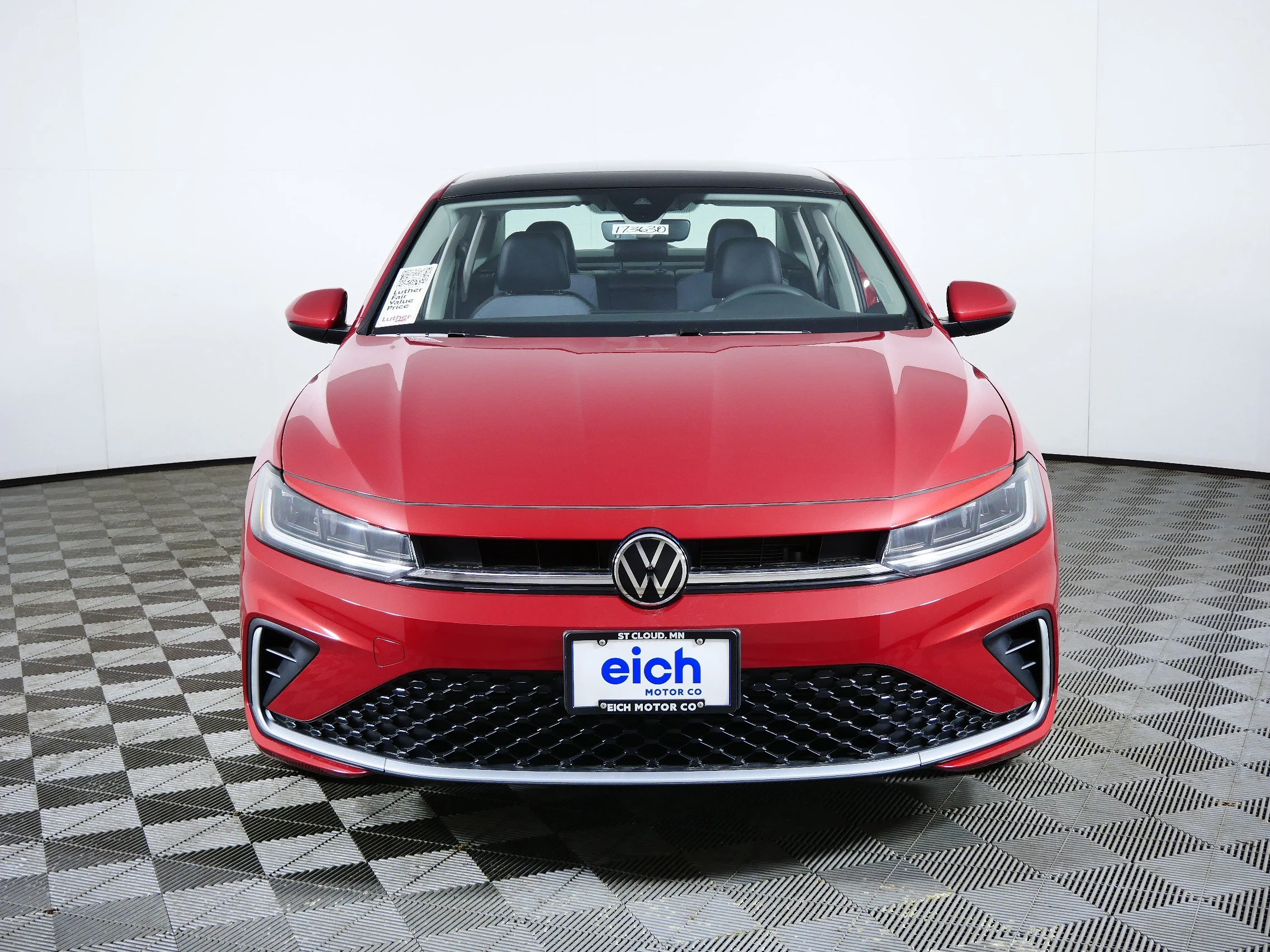 New 2026 KINGS RED MET W Volkswagen SE image 2