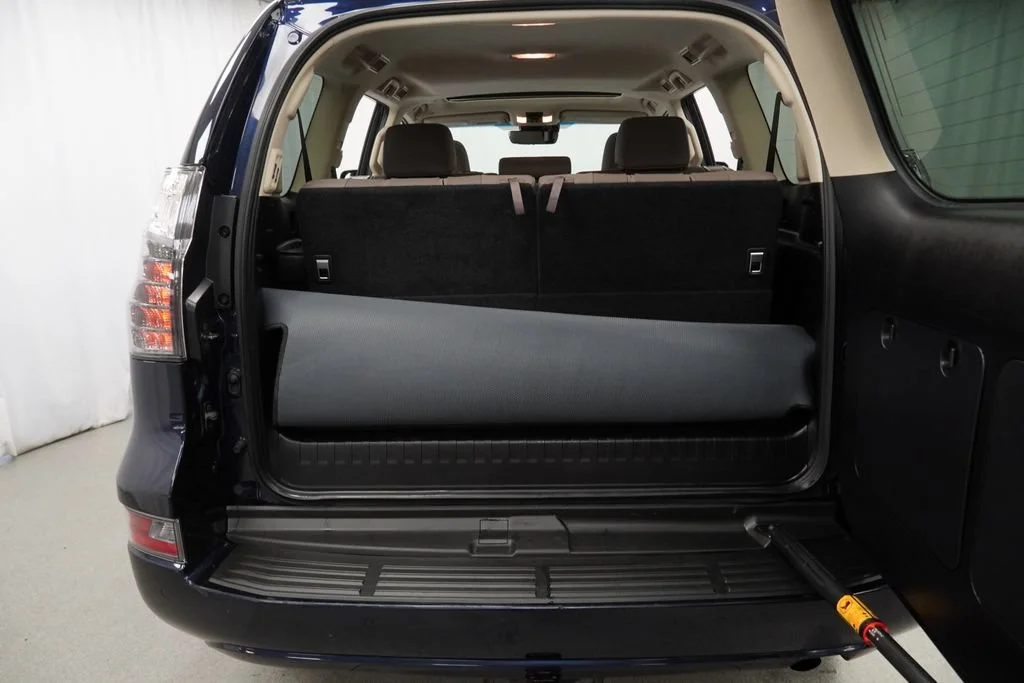 Used 2022 Blue Lexus Premium image 31