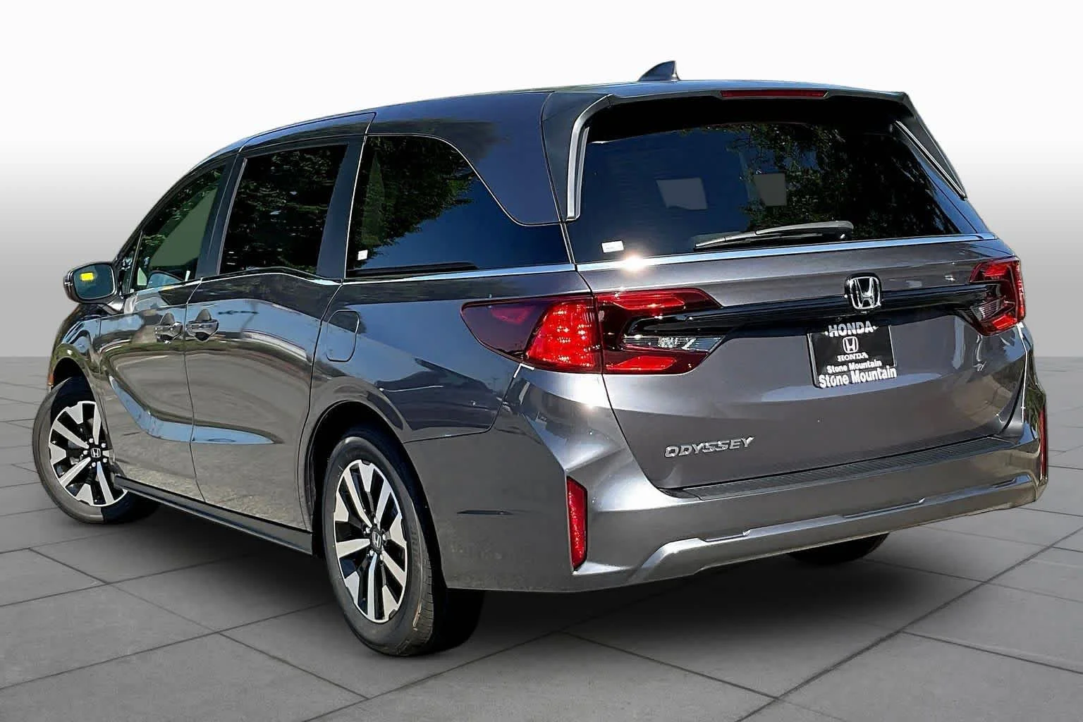 New 2027 Modern Steel Metallic Honda EX-L image 12