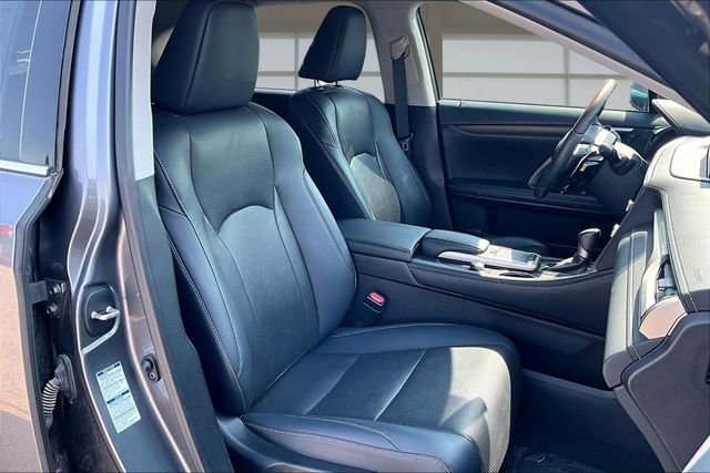 Used 2021 Gray Lexus 450h image 7