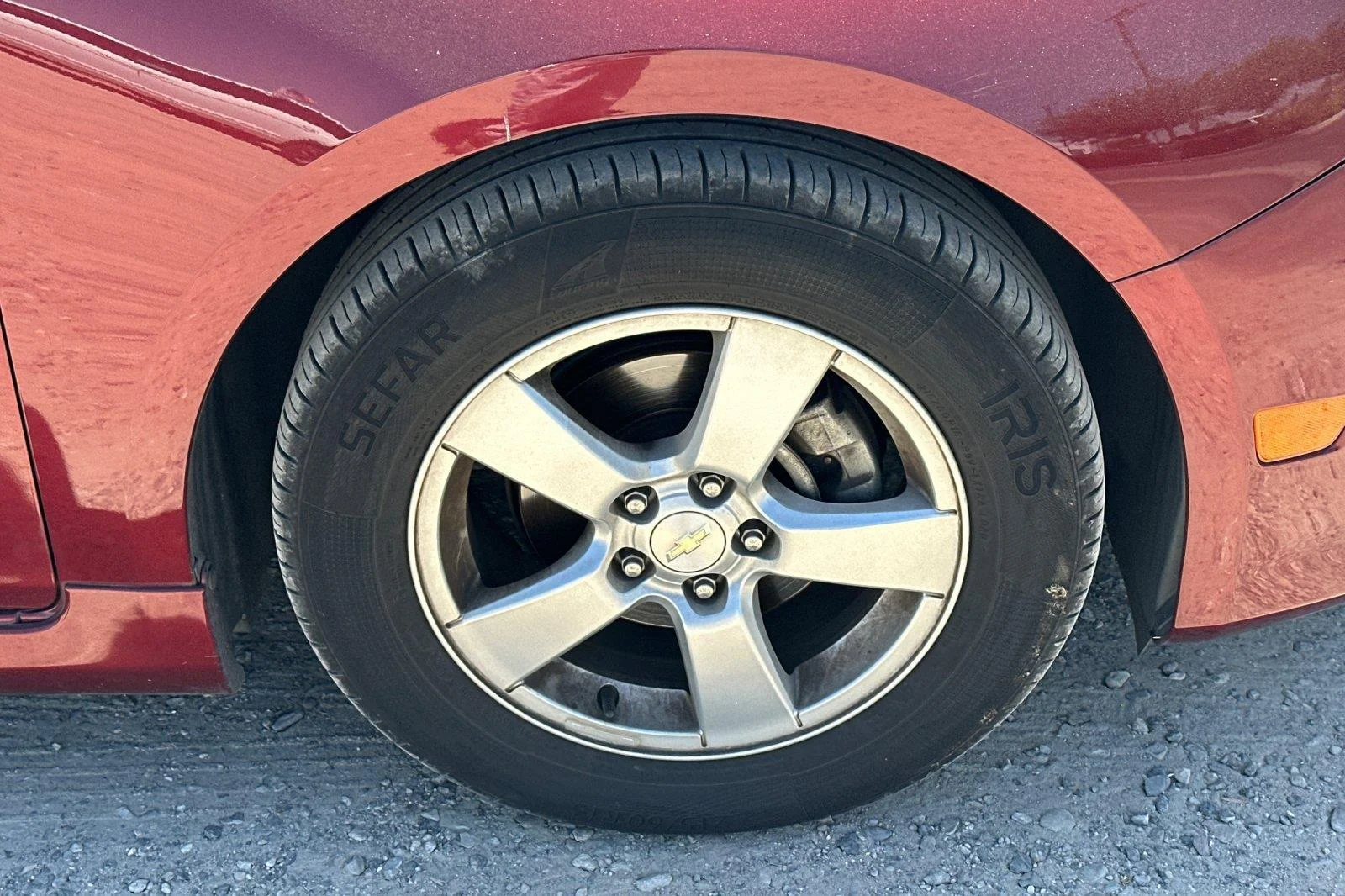 Used 2016 Siren Red Tintcoat Chevrolet LT image 4