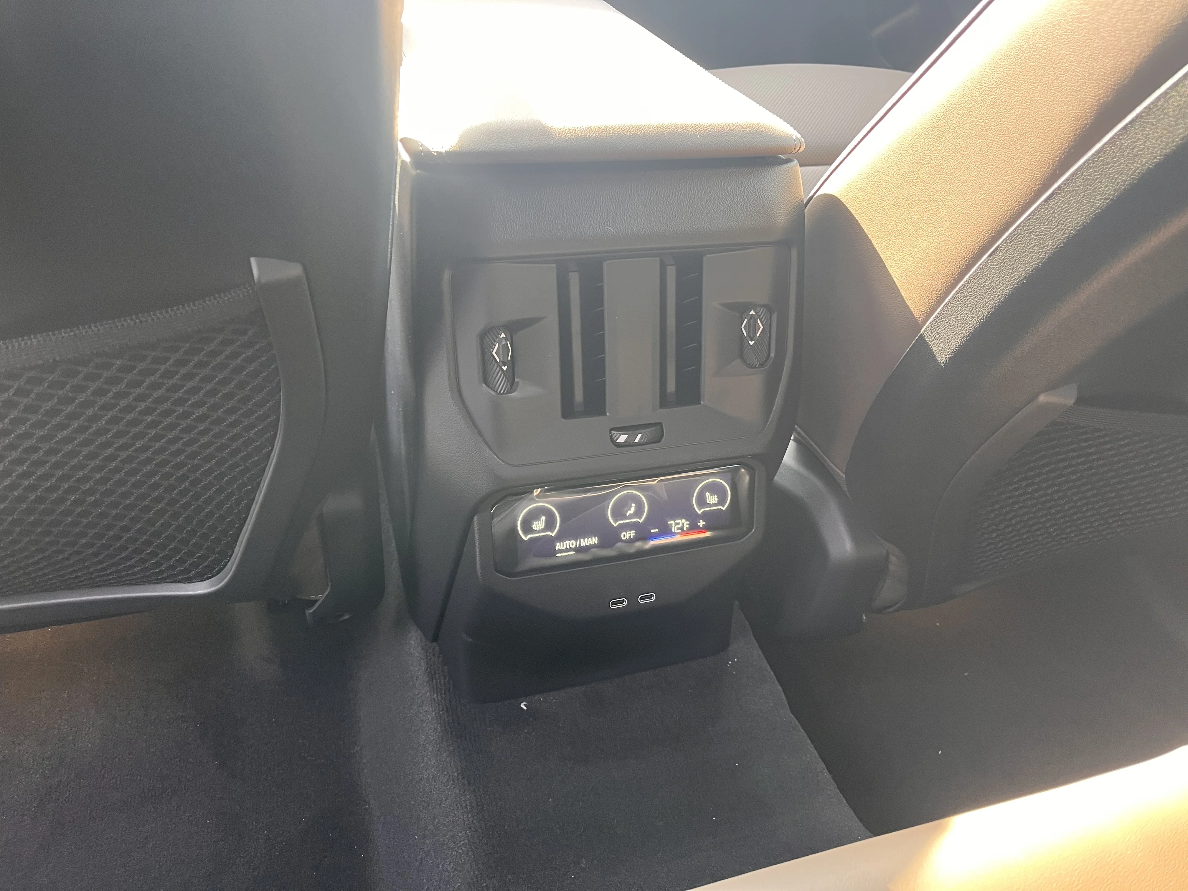2026 BMW X3 30 - Photo 15