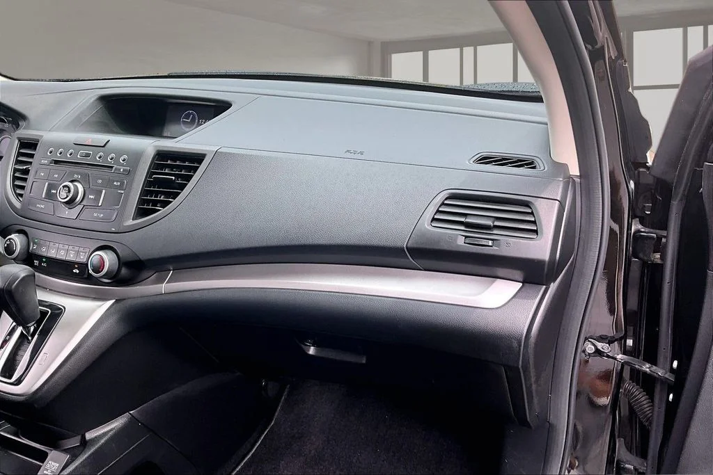 Used 2014 Black Honda LX image 25
