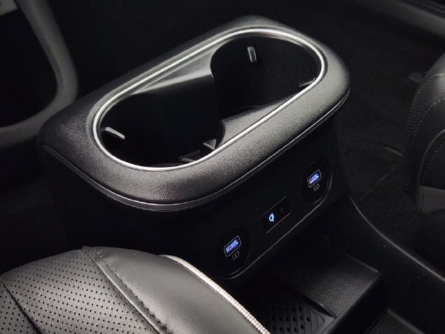 2024 Hyundai IONIQ 5 Limited - Photo 28