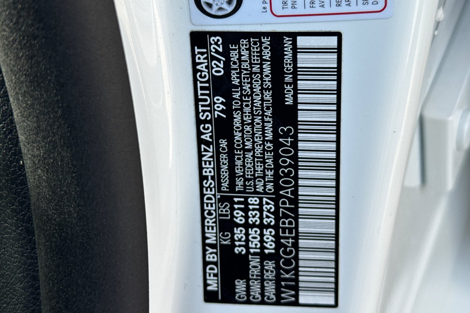 Certified Used 2023 White Mercedes-Benz 580 image 38