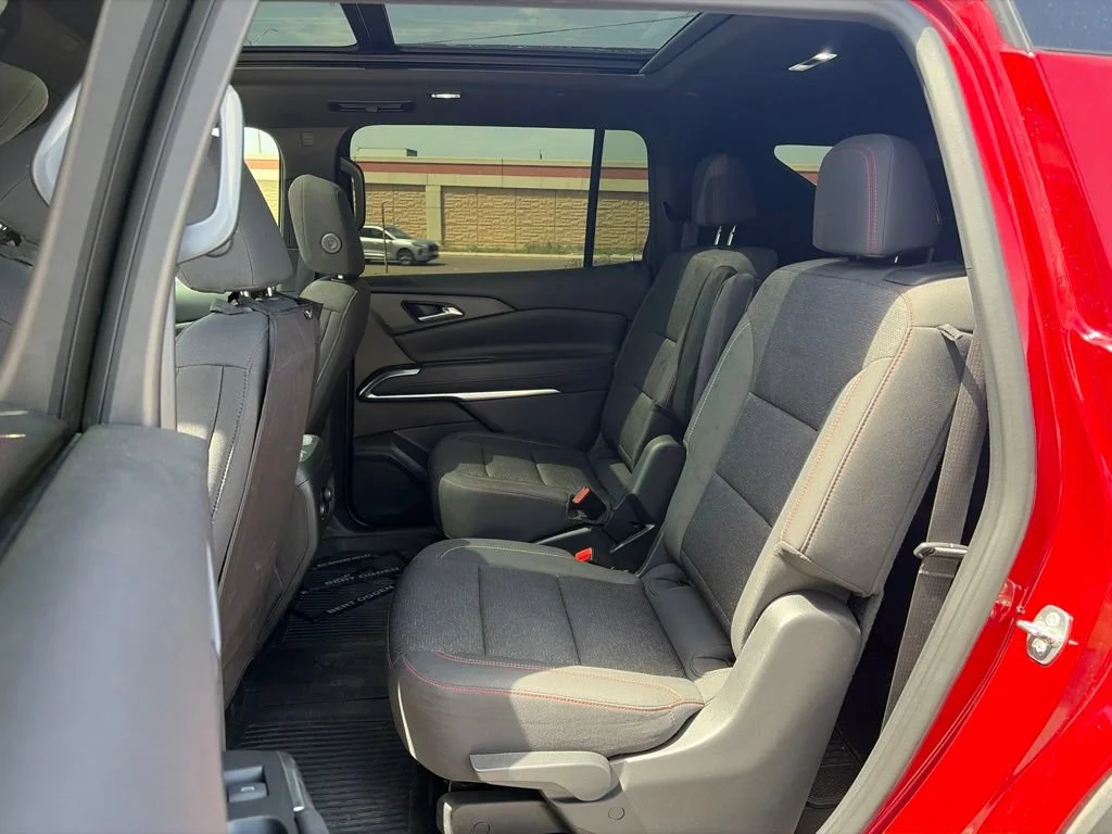Used 2024 Radiant Red Tintcoat Chevrolet Z71 image 21