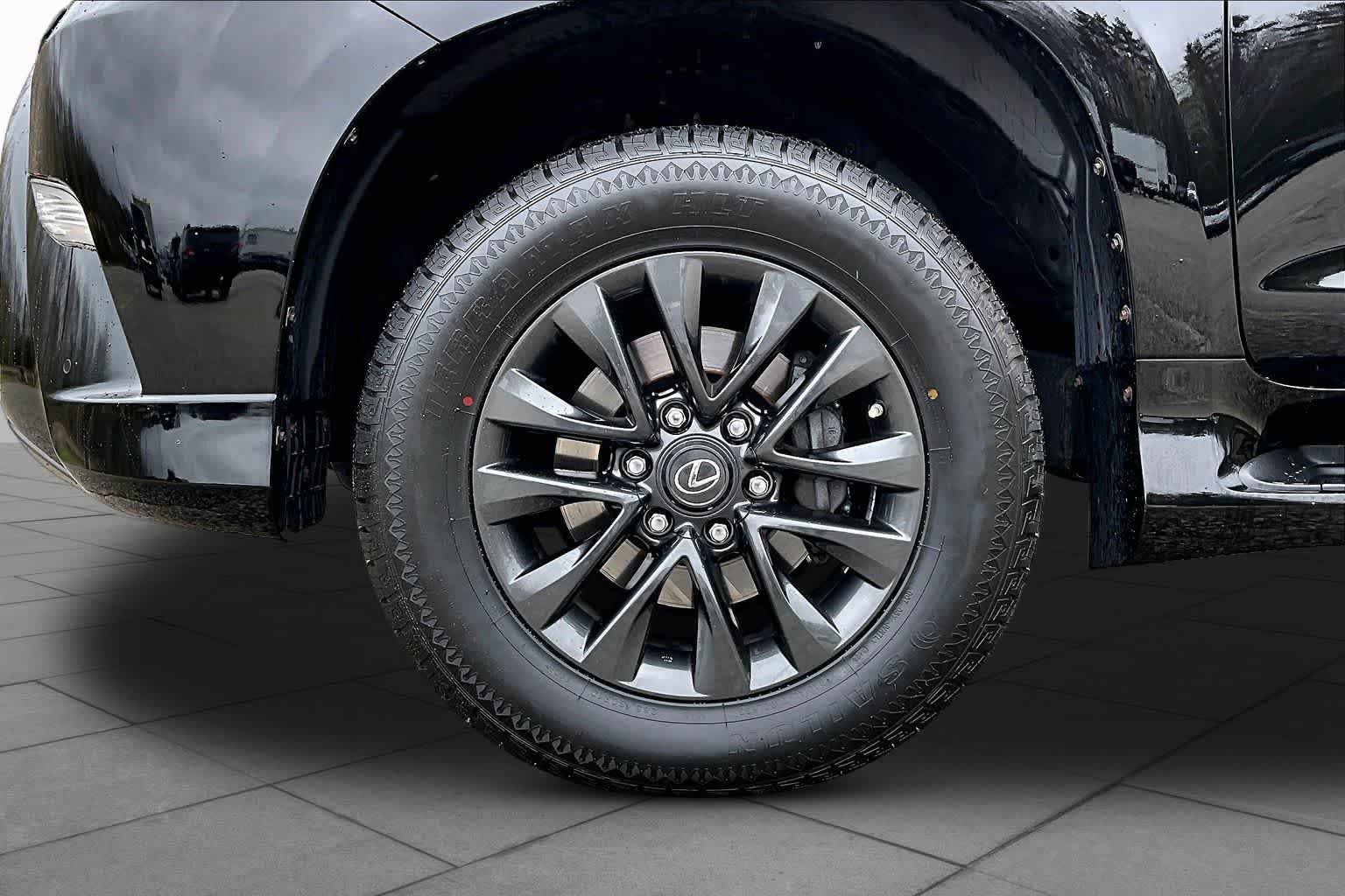 Certified Used 2020 Black Onyx Lexus Premium image 11