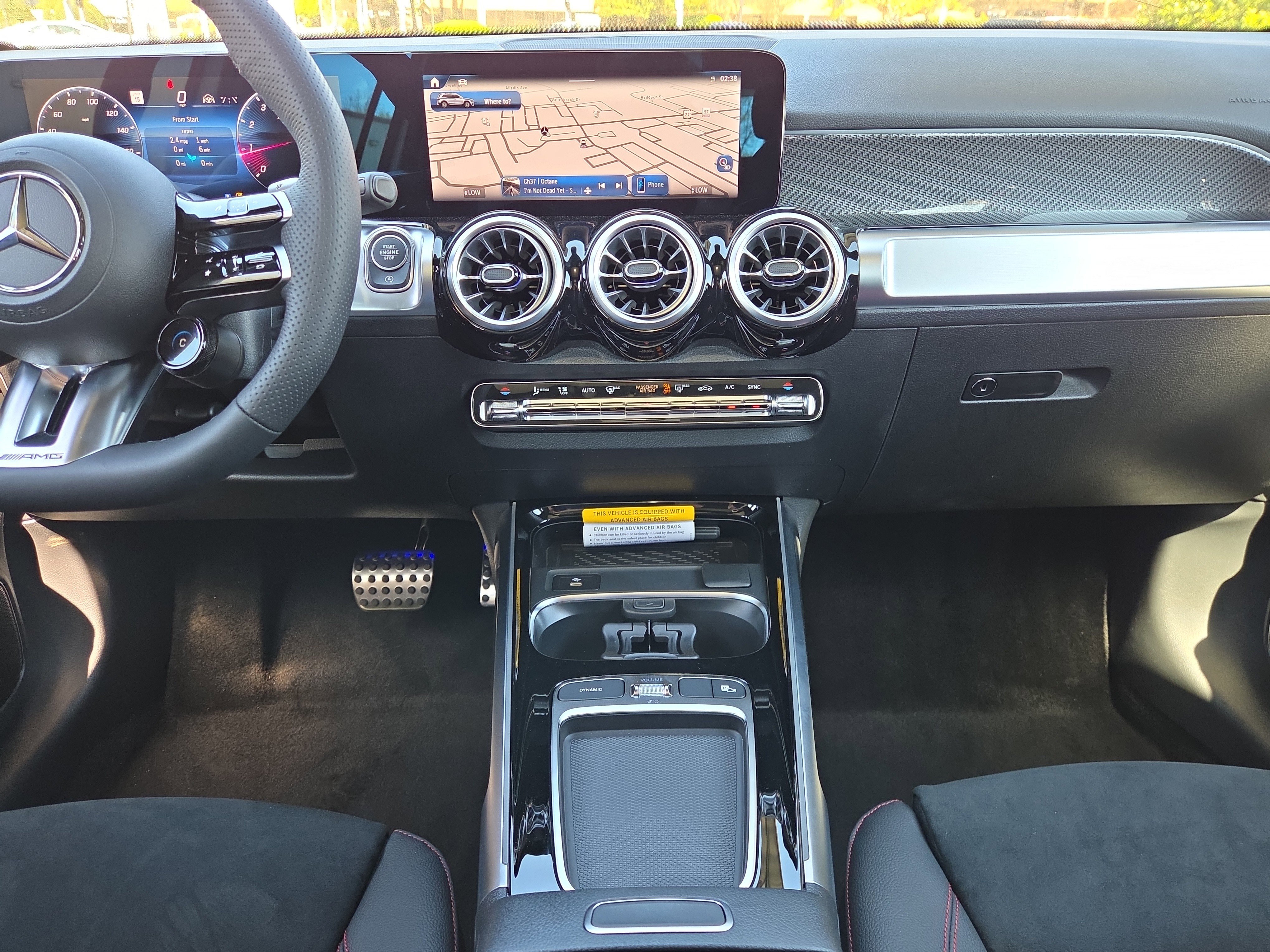 New 2026 Polar White Mercedes-Benz GLB 35 AMG® image 56