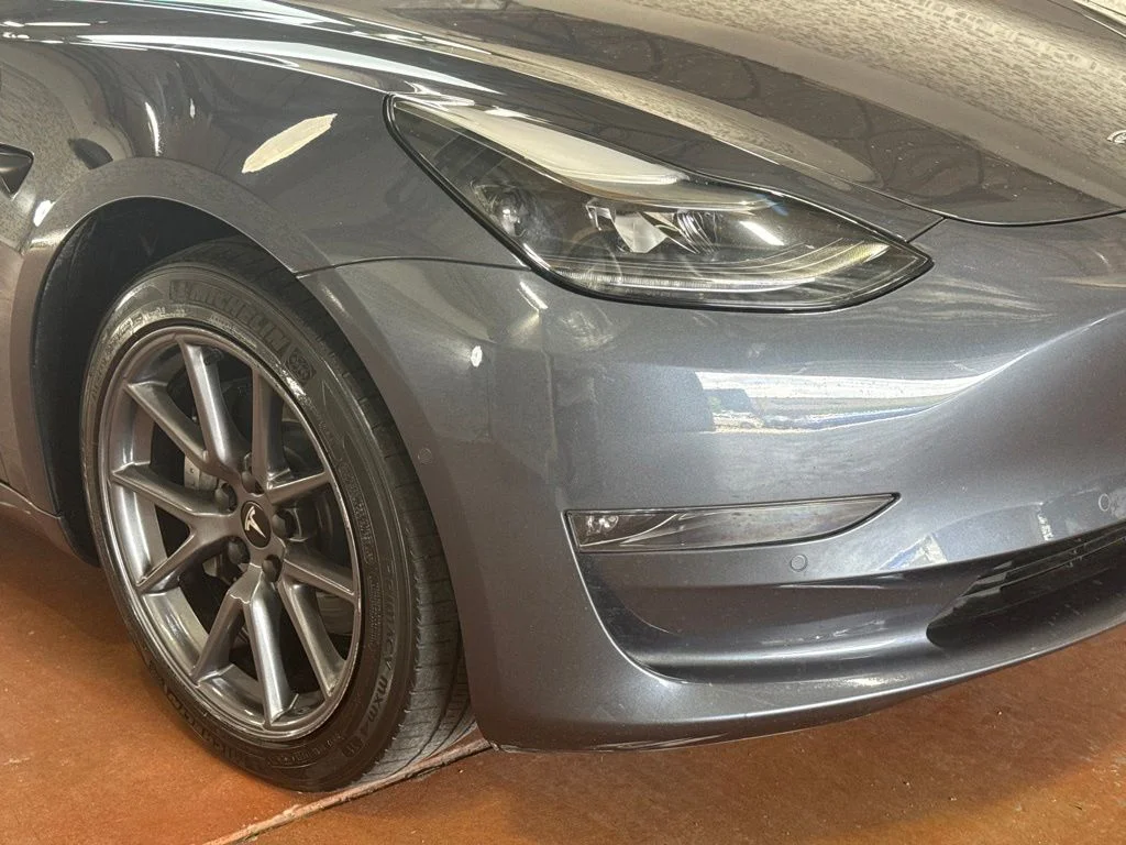 Used 2022 Midnight Silver Metallic Tesla Long Range image 9