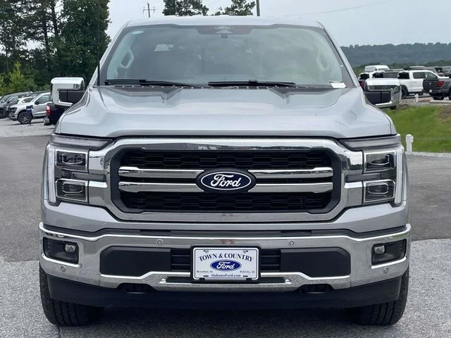 New 2026 Iconic Silver Metallic Ford Lariat image 14