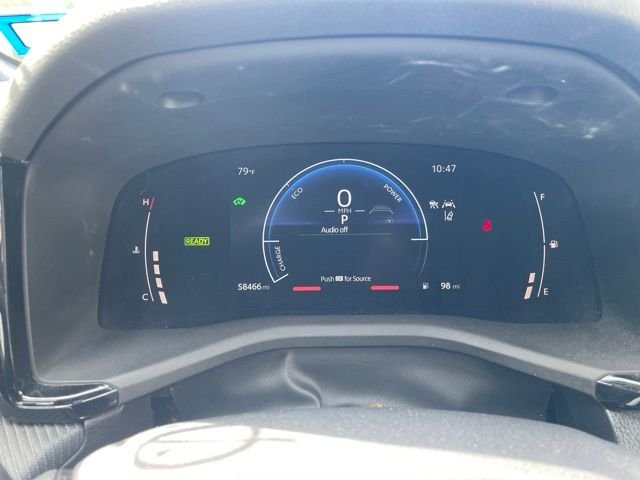 Used 2025  Toyota SE image 5