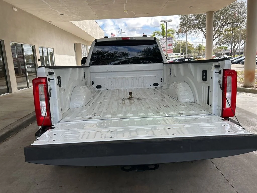 Used 2024 White Ford XL image 34