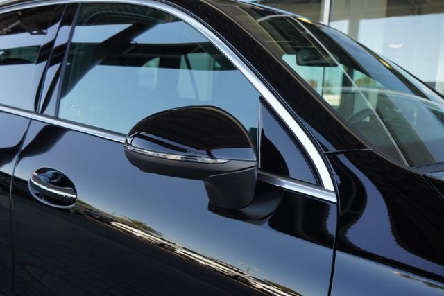 New 2026 Black Mercedes-Benz GLC 300 image 11