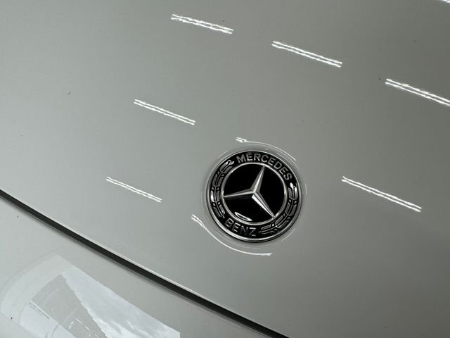 New 2026 Polar White Mercedes-Benz GLA 250 image 42