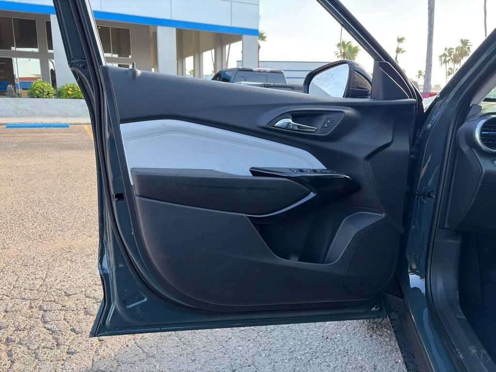 2026 Chevrolet Trax LT - Photo 13