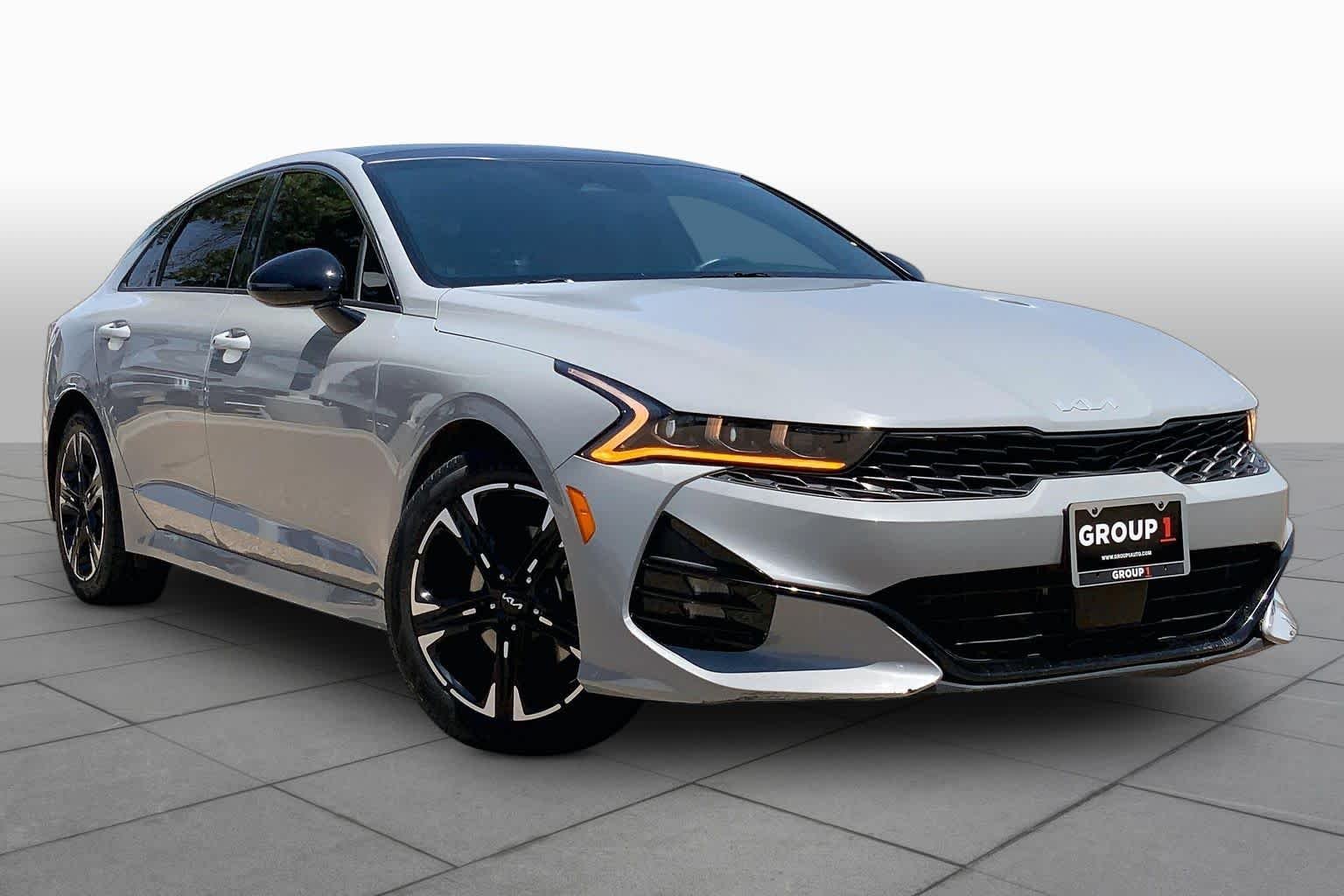 Used 2022 Wolf Gray Kia GT-Line image 2