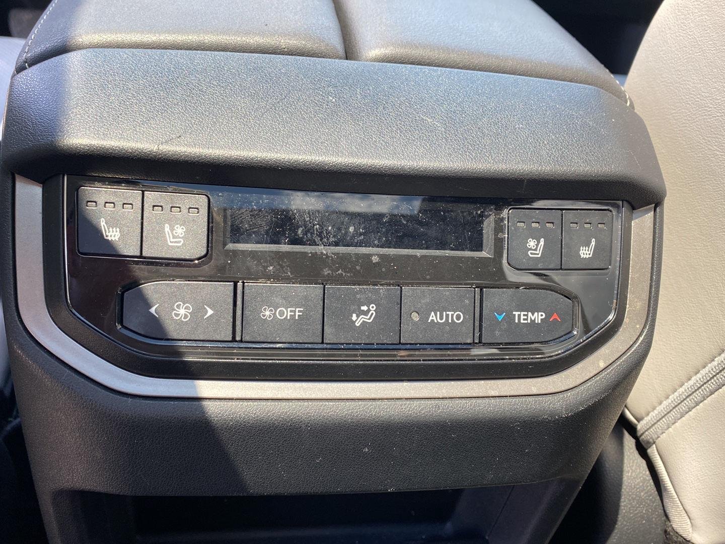 Used 2024 Wind Chill Pearl Lexus TX 350 Premium image 13